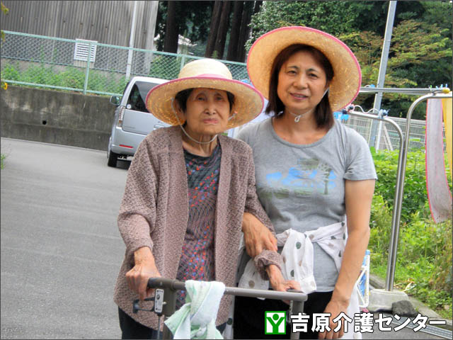 参拝・外気浴・歩行の様子